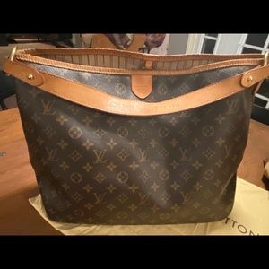 Louis Vuitton, Graceful